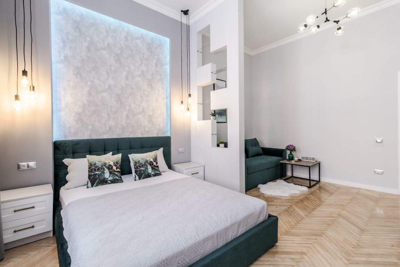 Modern Apartment Lviv Kültér fotó